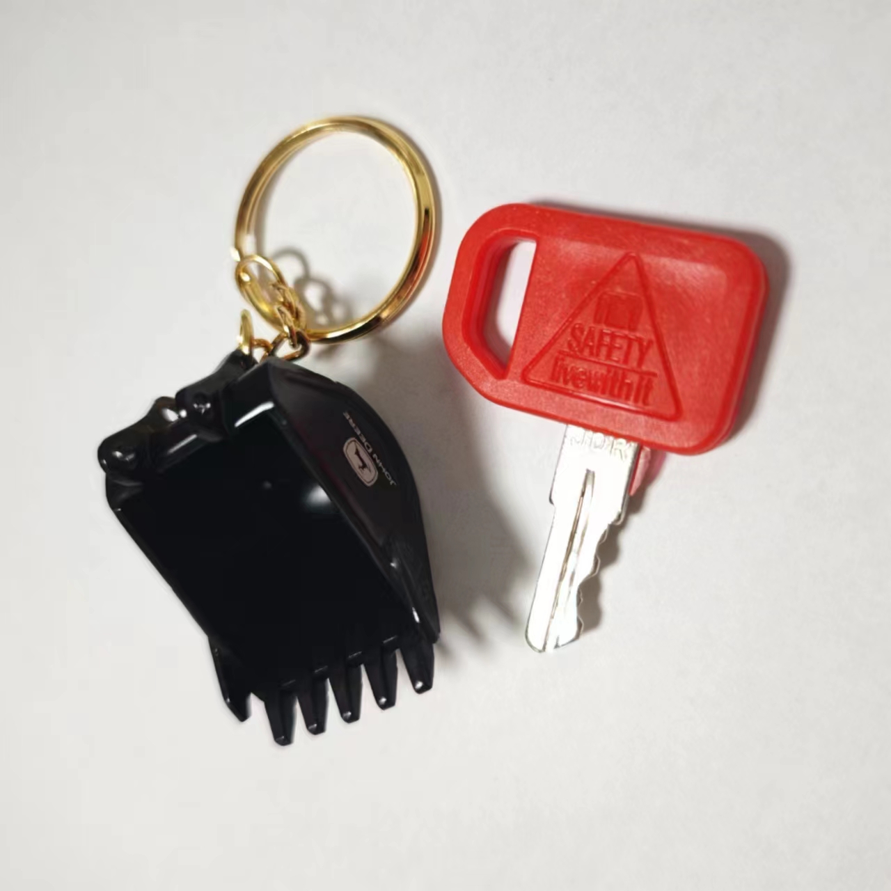 Jdr 14ชิ้นสำหรับรถขุด John Dee - Heavy Equipment Keychain บทวิจารณ์และราคา